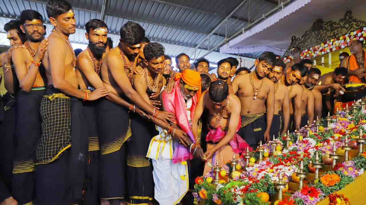 Maha Padipuja | కుభీర్‌లో మహా పడిపూజ.. పాల్గొన్న ఎమ్మెల్యే