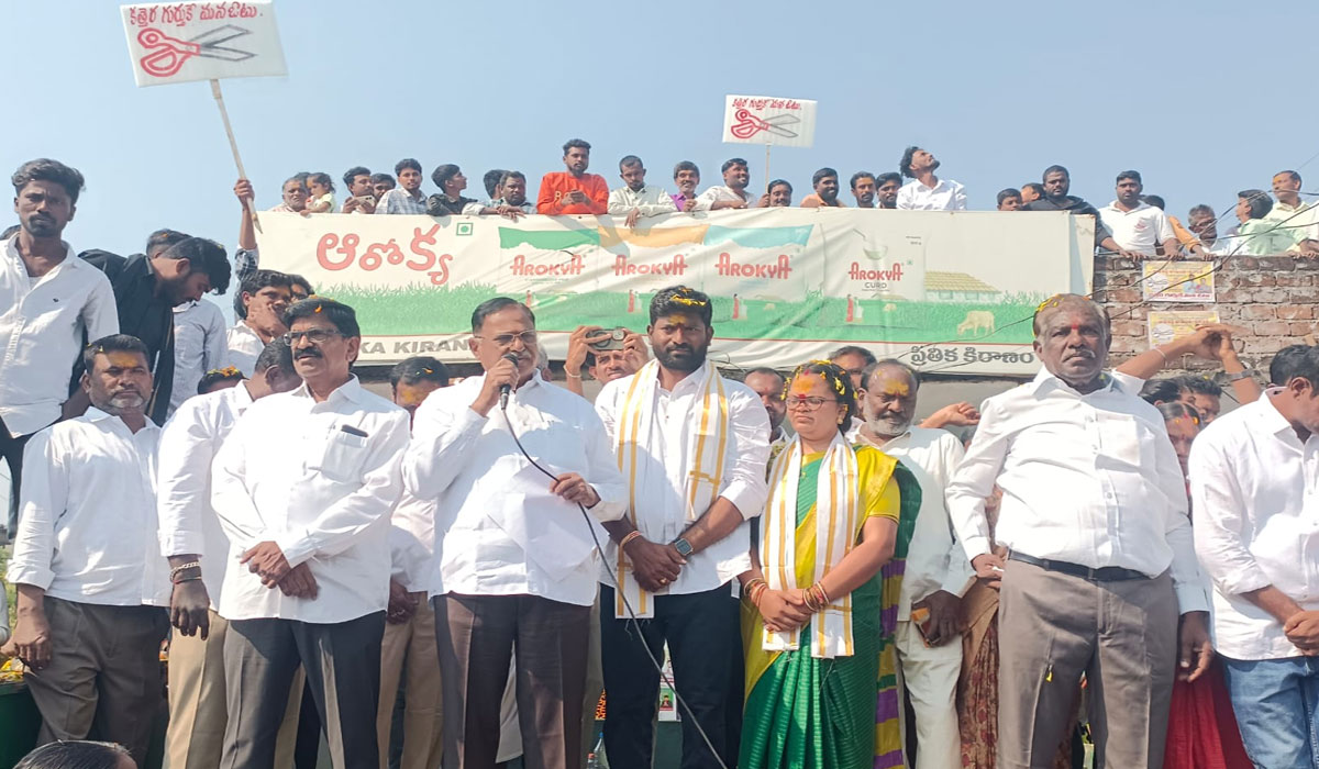 Dasari Manohar Reddy | కాంగ్రెస్ ప్రభుత్వం దిగి రావాలంటే బీఆర్ఎస్ బలపరిచిన అభ్యర్థులను గెలిపించాలి.. పెద్దపల్లి మాజీ ఎమ్మెల్యే దాసరి మనోహర్‌రెడ్డి