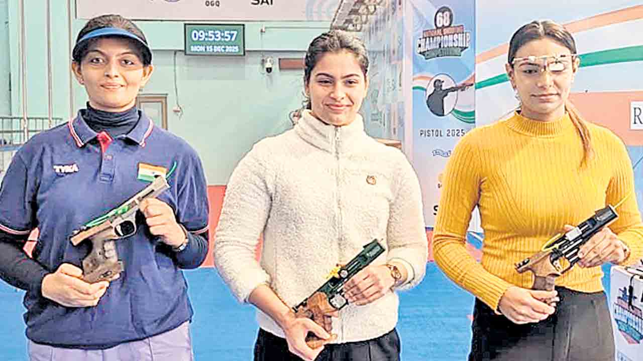 మను, సిమ్రన్‌ప్రీత్‌కు స్వర్ణాలు