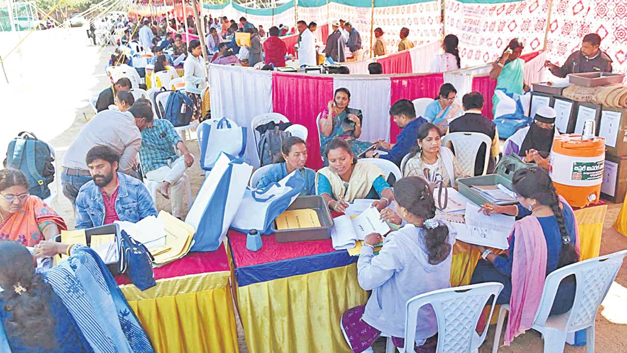 నేడు మలి విడత పోరు