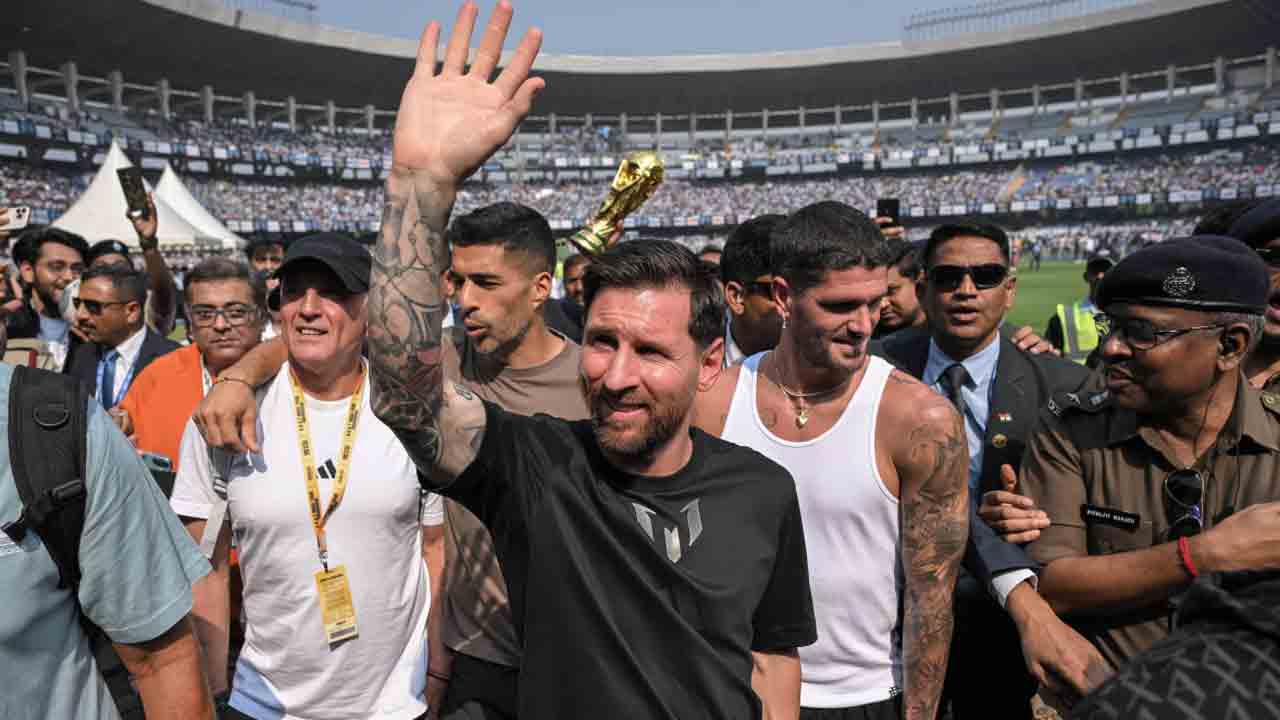 Lionel Messi | నమస్తే ఇండియా.. ఇంత గొప్ప ఆతిథ్యం ఇచ్చినందుకు ధన్యవాదాలు : మెస్సి