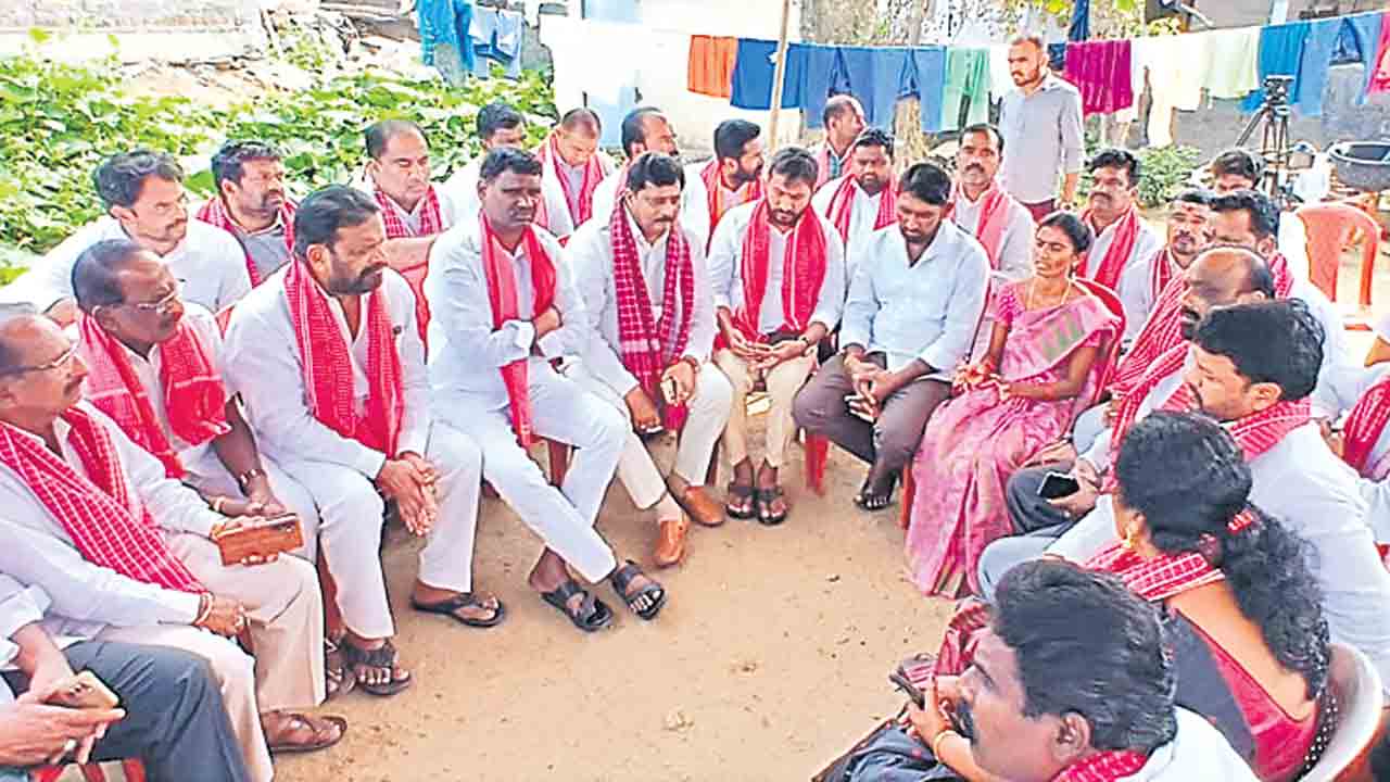 మంత్రి కోమటిరెడ్డిని భర్తరఫ్‌ చేయాలి