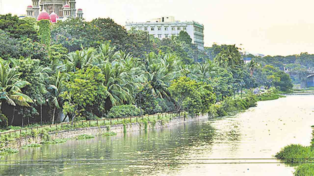 రేపో మాపో ‘మూసీ’ కూల్చివేతలు