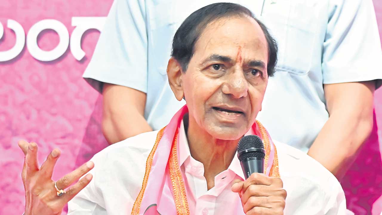 నీళ్ల కోసం.. కేసీఆర్‌ పోరుయాత్ర