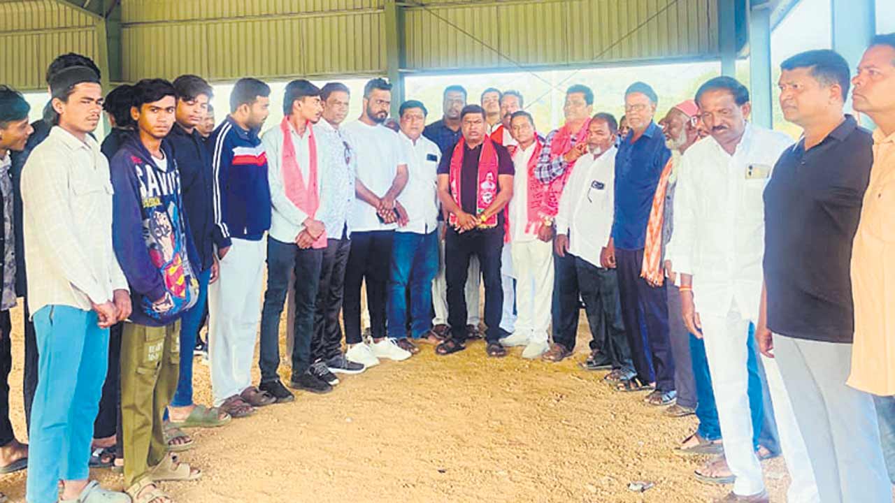 మైనార్టీల సంక్షేమం పట్టని కాంగ్రెస్‌