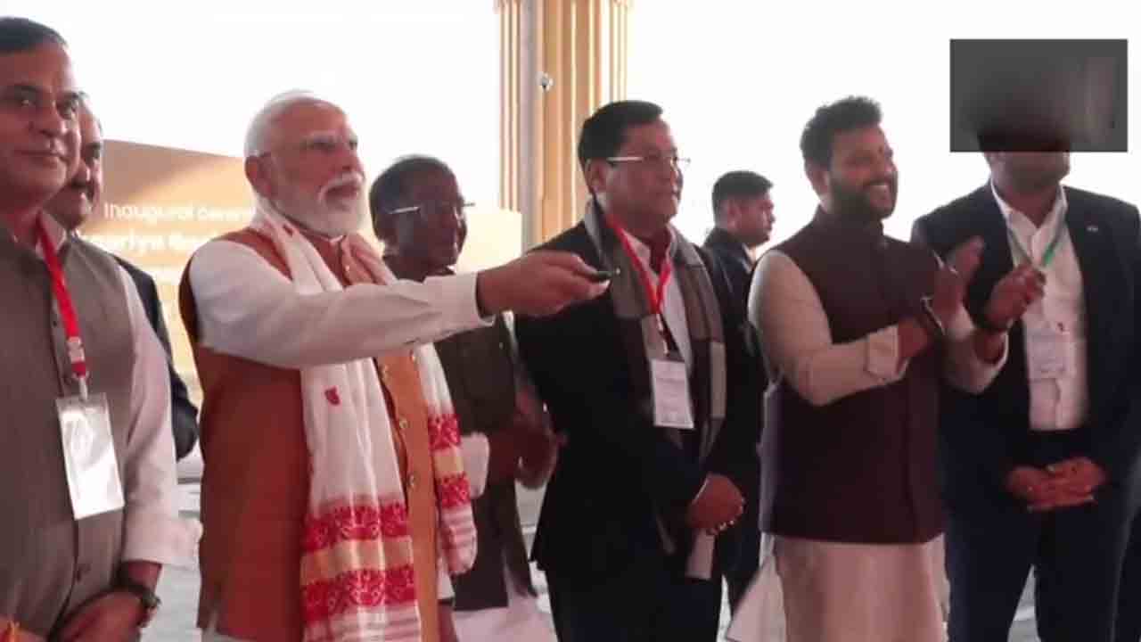 PM Modi | గువాహటి ఎయిర్‌పోర్టు కొత్త టెర్మినల్‌ను ప్రారంభించిన ప్రధాని మోదీ.. Videos