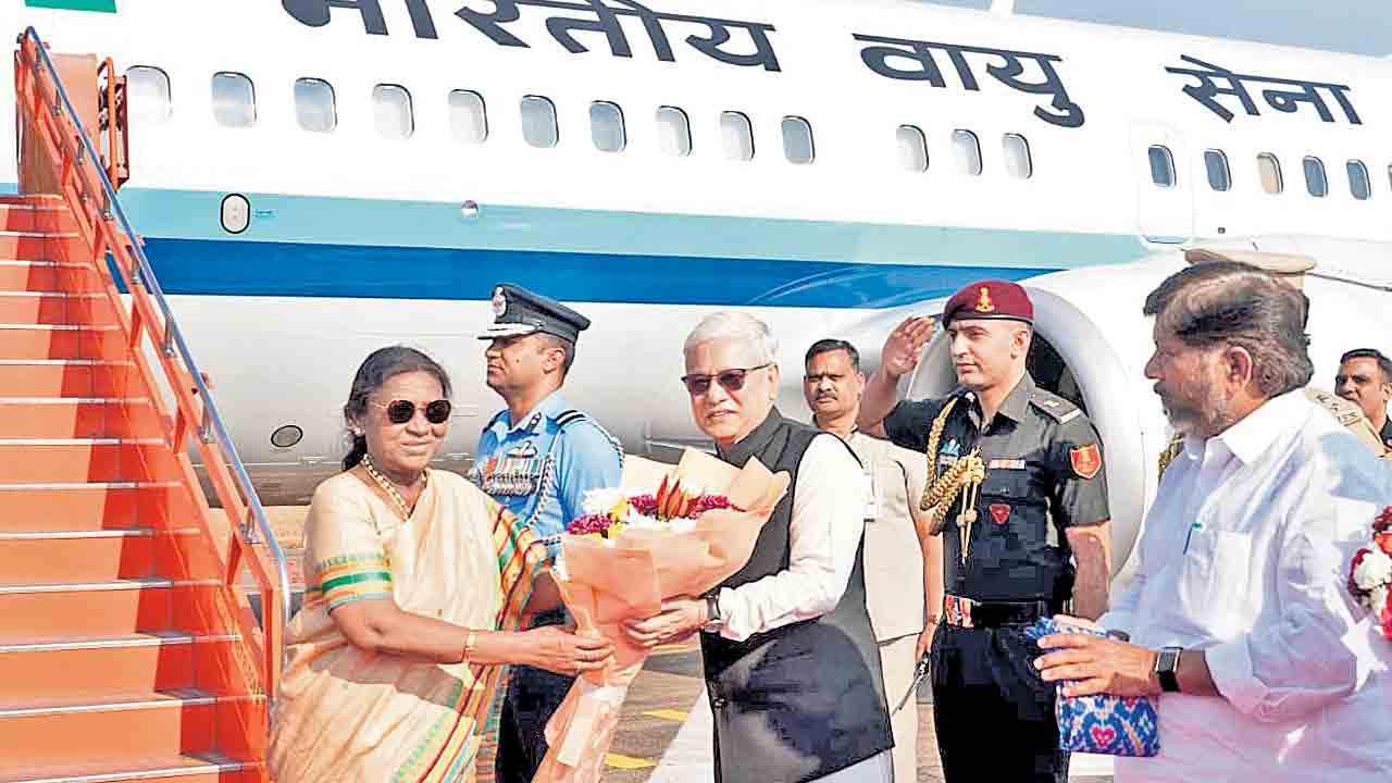 శీతాకాల విడిదికి విచ్చేసిన రాష్ట్రపతి