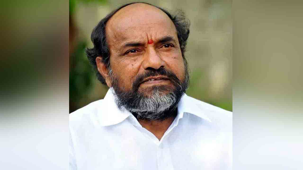 42% కోటాతో పరిషత్‌ ఎన్నికలకు వెళ్లాలి