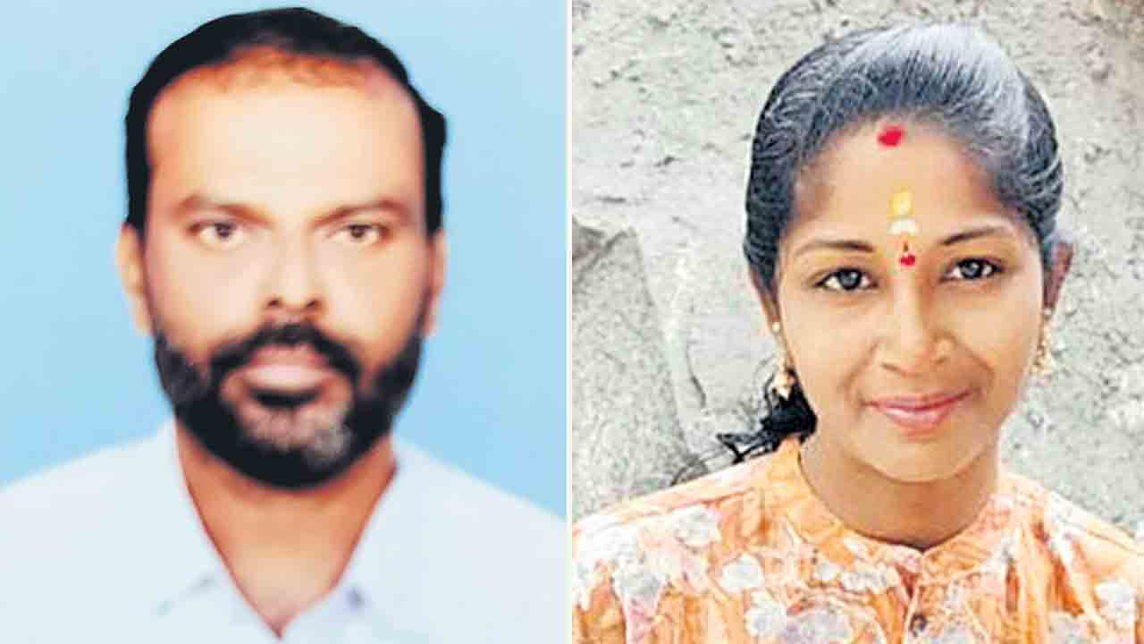 బైక్‌ బుక్‌ చేసుకొని వెళ్తుండగా…