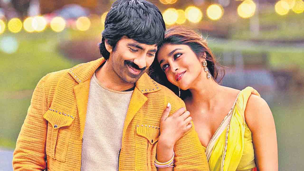 అద్దం ముందు నిలబడి అబద్ధం చెప్పలేనే..