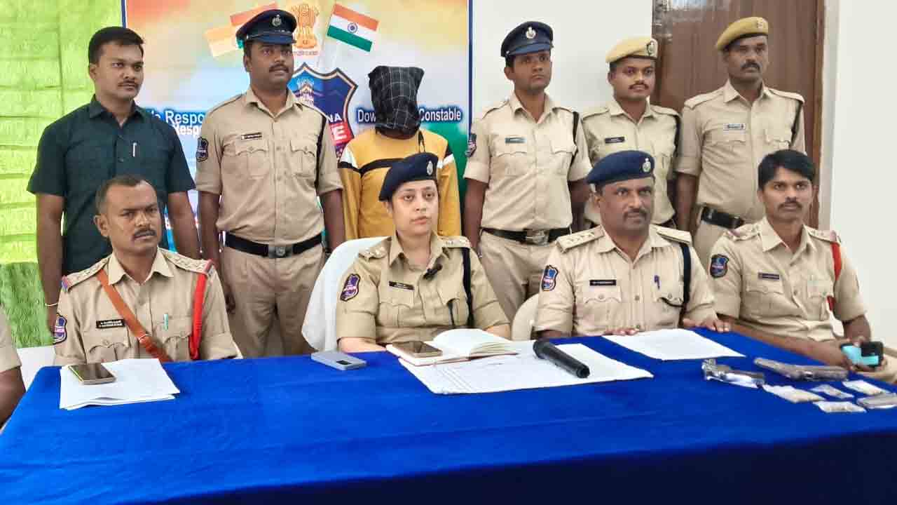 SP Nitika Pant | రూ.50 లక్షలు ఇవ్వాలని లెటర్‌ రాసి పెట్టి వ్యాపారిపై హత్యాయత్నం : ఎస్పీ నితికా పంత్‌