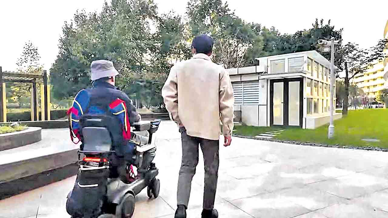 మెదడుతో కంట్రోల్‌.. పక్షవాతం పరార్‌!