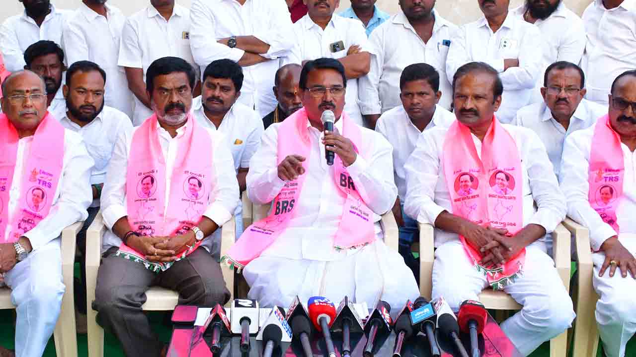 క్రాప్‌ హాలిడే ఇవ్వడం సిగ్గుచేటు