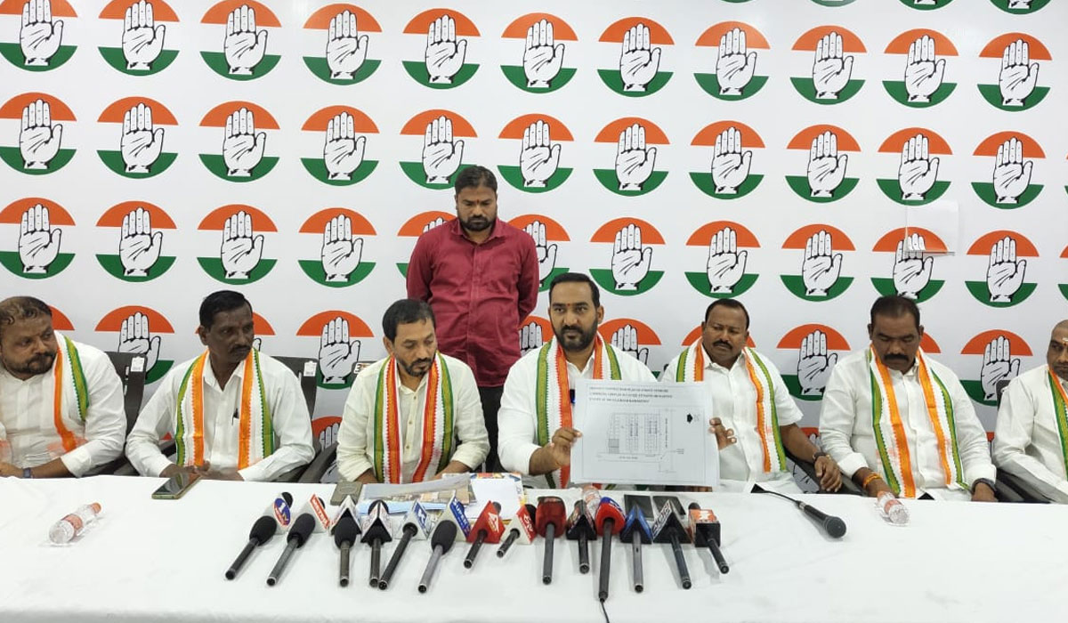  KamaReddy | చిరు వ్యాపారులకి నష్టం చేస్తే ఊరుకునేది లేదు.. టీపీసీసీ ప్రధాన కార్యదర్శి చంద్రశేఖర్‌ రెడ్డి