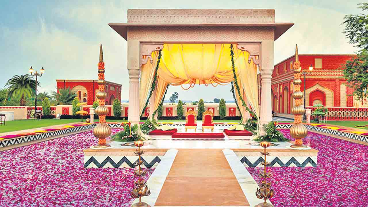 ఆతిథ్యానికి పెండ్లి కళ