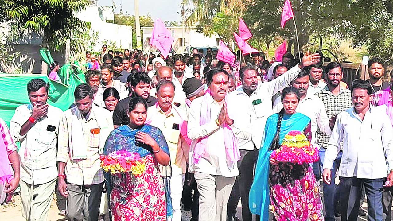 హామీల అమలులో ప్రభుత్వం విఫలం