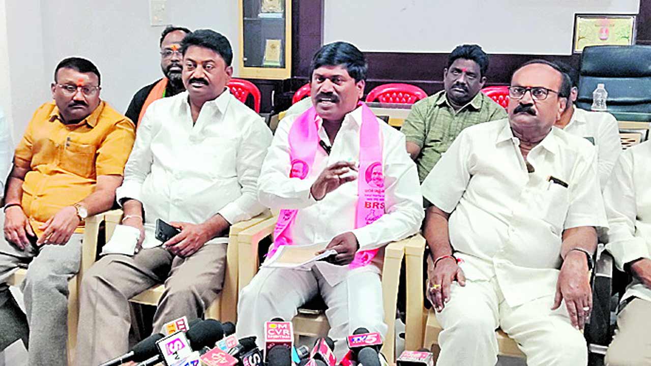 నర్సంపేట అభివృద్ధిపై సీఎం రివ్యూ చేయాలి