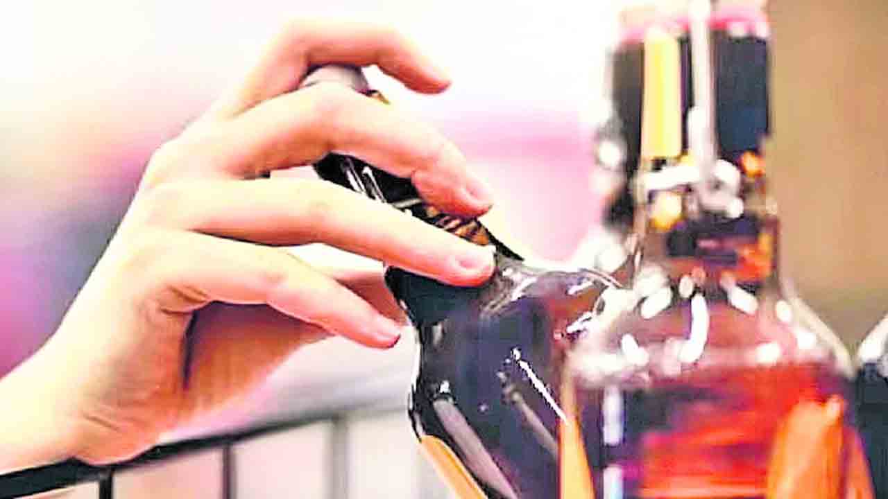 నయా చీర్స్‌ !