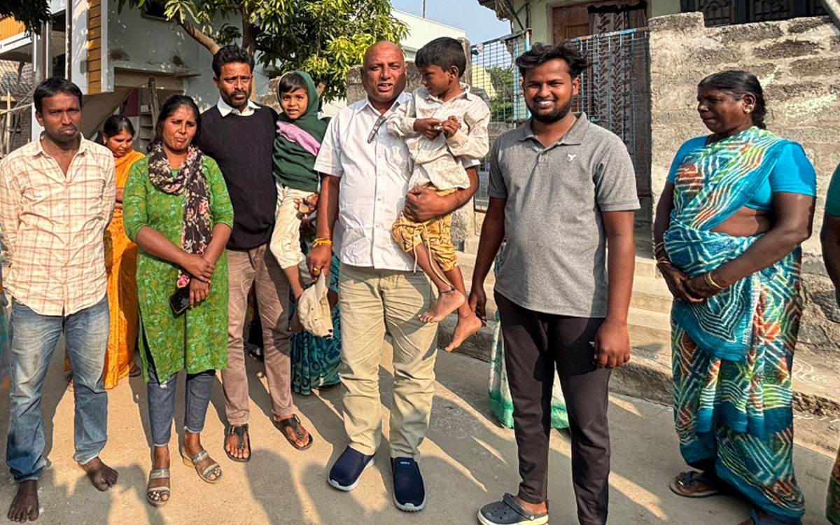 Khammam Rural : ఇంట్లోనే పిల్లలు.. ఊరంతా వెతుకులాట