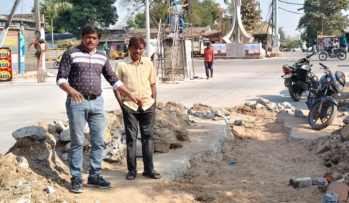 Godavarikhani | ప్రజాధనం దుర్వినియోగం చేస్తే ఊరుకోబోం.. సామాజిక కార్యకర్త అశోక్ వేముల