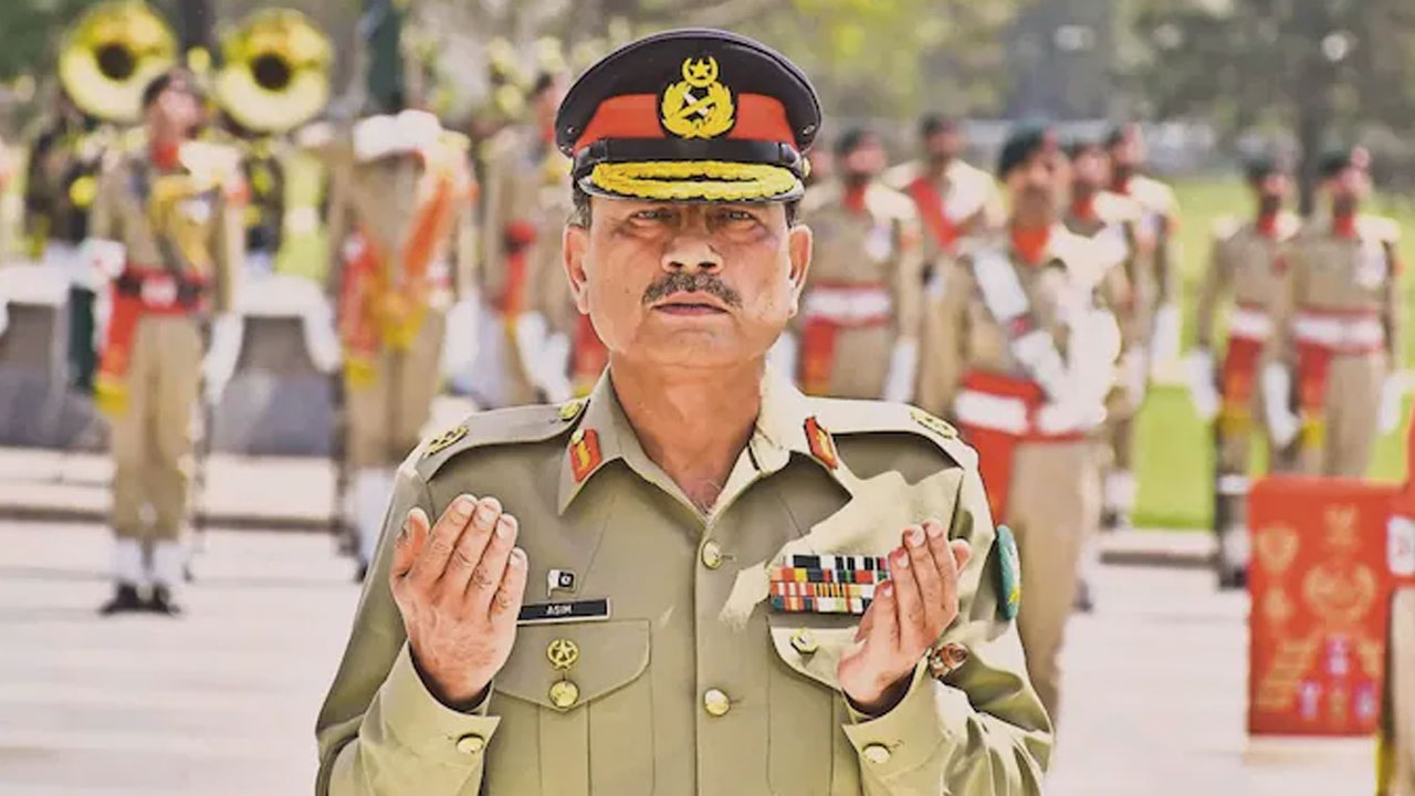 Asim Munir: సోద‌రుడి కుమారుడికి కుమార్తెను ఇచ్చి పెళ్లి చేసిన పాక్ ఆర్మీ చీఫ్ !