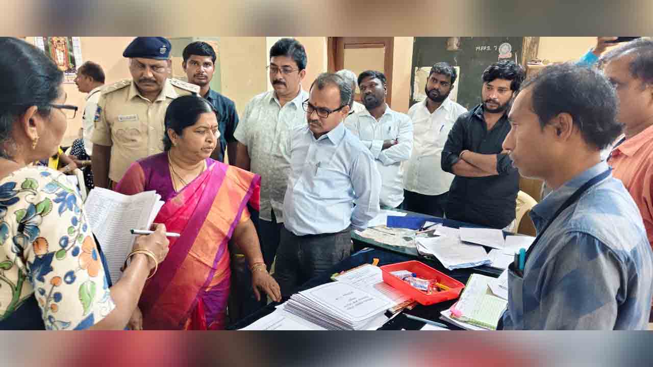 Bharathi Lakpathi Naik | నామినేషన్ల నిర్వహణపై మరింత శ్రద్ధ పెట్టాలి : భారతి లక్‌పతి నాయక్