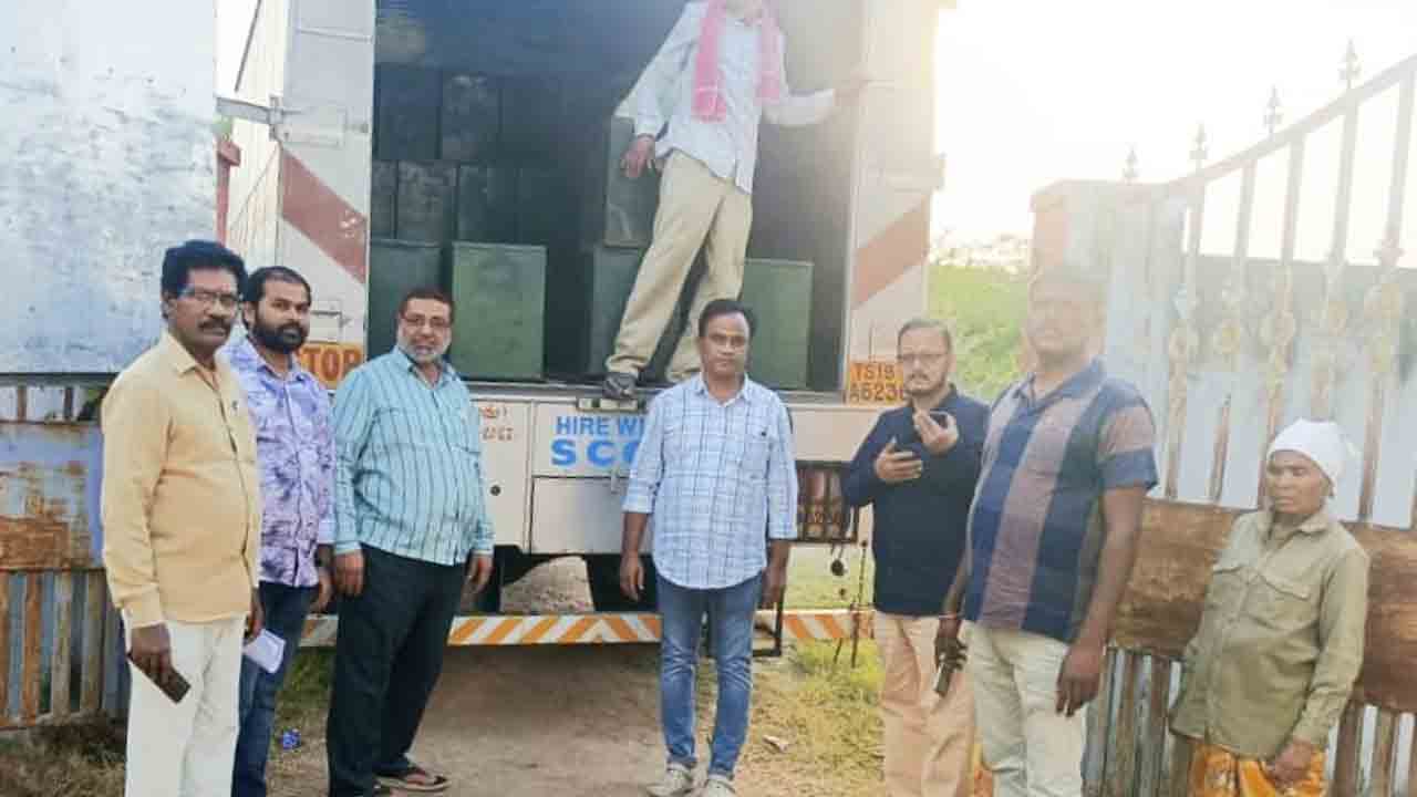 Kasipeta | కాసిపేటకు చేరుకున్న బ్యాలెట్ బాక్స్‌లు