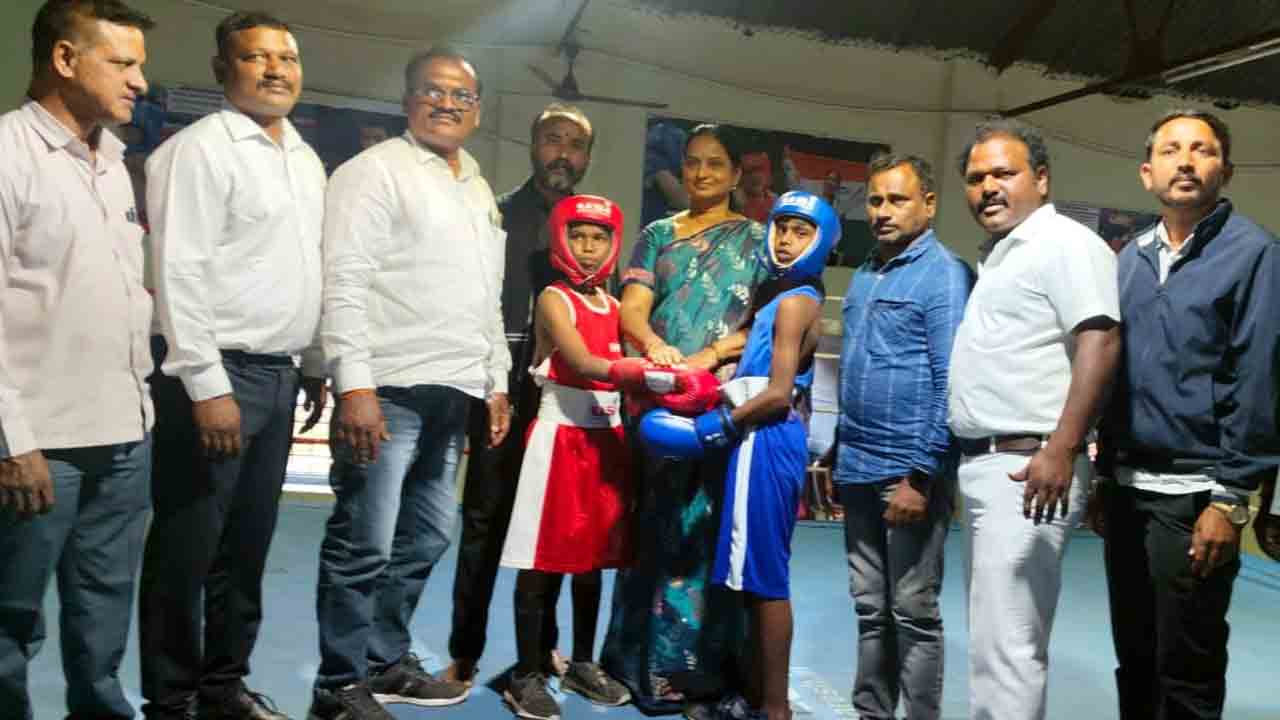 Boxing competition | ఉత్సాహంగా అండర్‌-14 ఇయర్స్ బాక్సింగ్‌ పోటీలు
