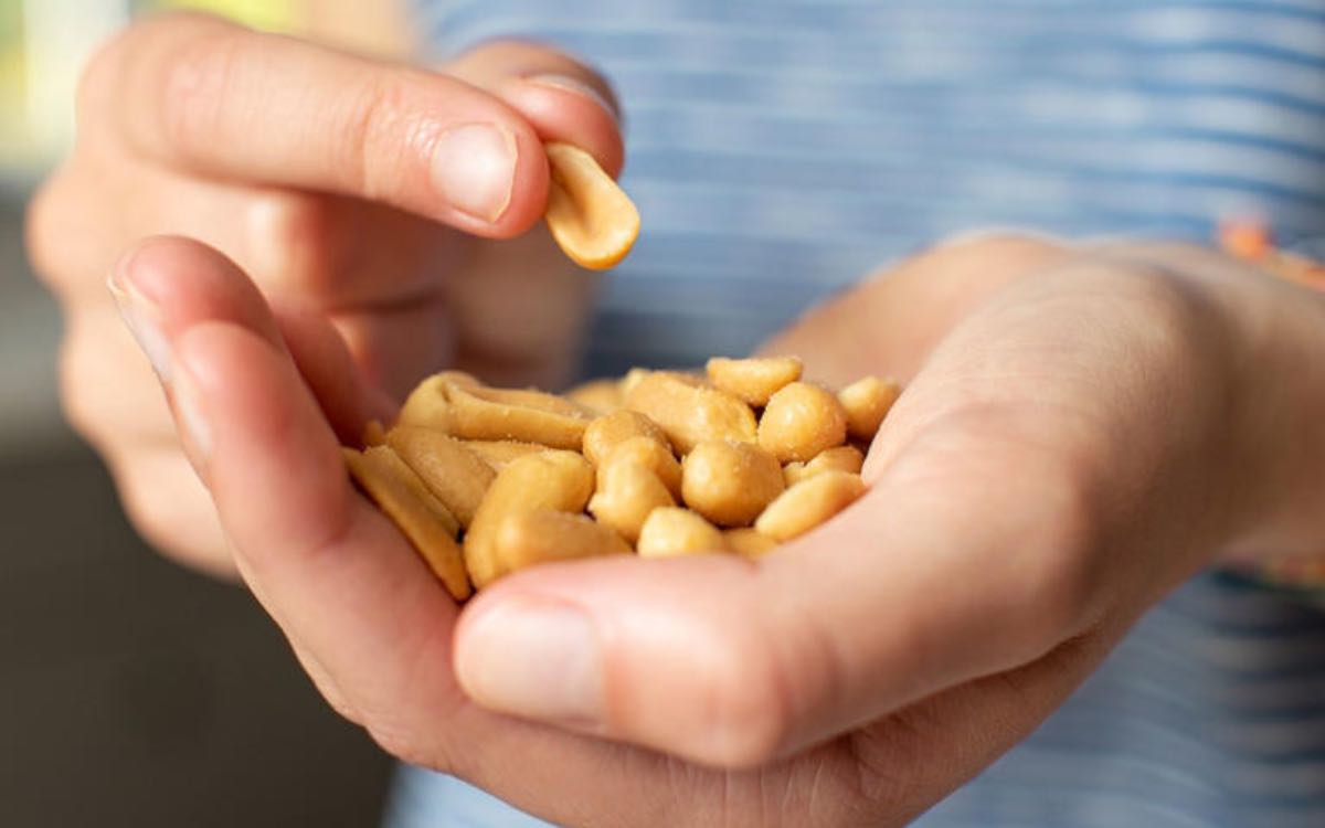 Foods For Brain | ఈ ఆహారాల‌ను తీసుకుంటే మీ మెద‌డు కంప్యూట‌ర్‌లా ప‌నిచేస్తుంది.. యాక్టివ్‌గా ఉంటారు..!