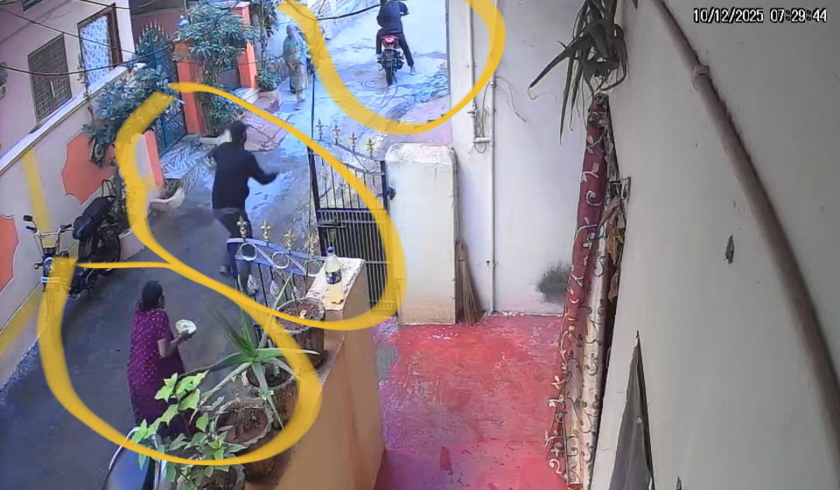 Chain snatching | నిజామాబాద్‌ జిల్లా కేంద్రంలో రెండు చోట్ల చైన్ స్నాచింగ్