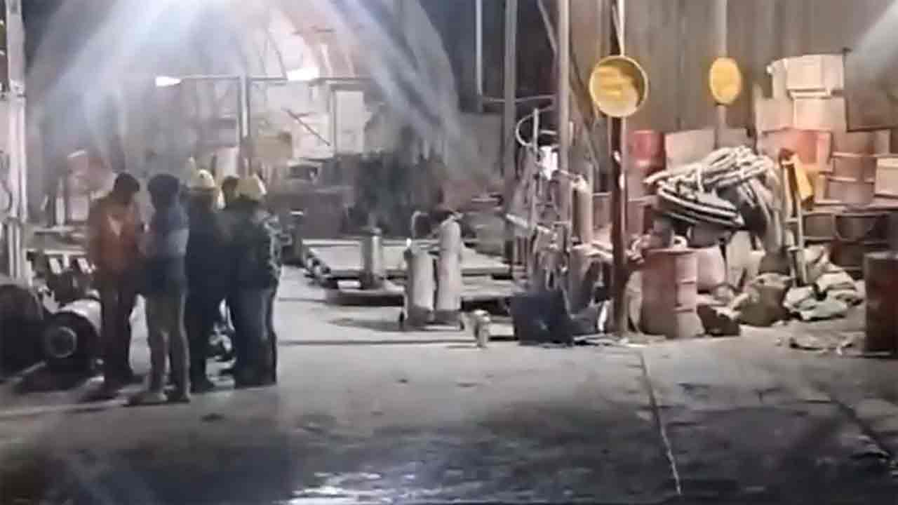 Chamoli Train Accident | ఉత్తరాఖండ్‌లో రెండు లోకో రైళ్లు ఢీ.. 60 మందికి గాయాలు