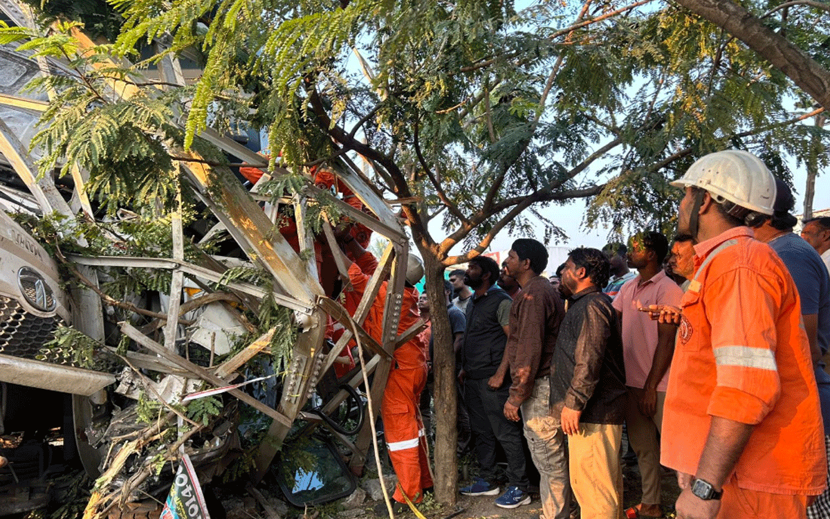 Ramavaram : ఎస్సీబీ నగర్లో బొగ్గు టిప్పర్ బీభత్సం