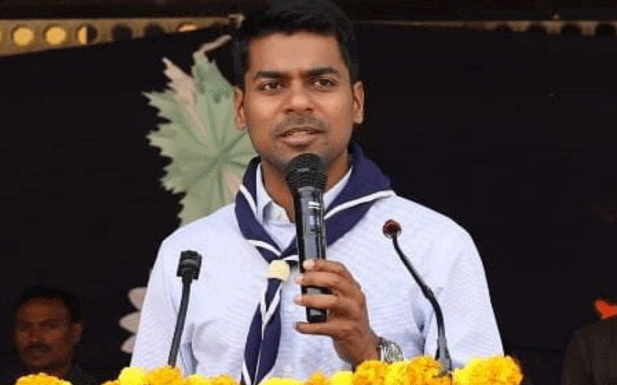 Karepally : నైపుణ్యతతో విజయాలు సొంతం : కలెక్టర్ అనుదీప్ దురిశెట్టి