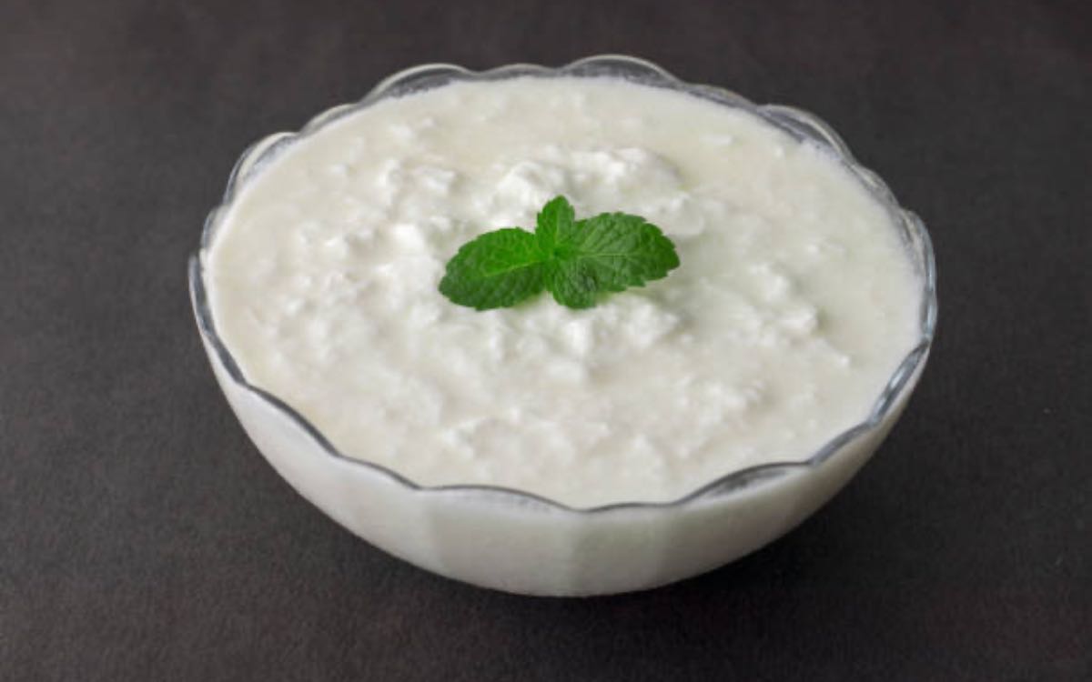 Curd | పెరుగు మ‌న‌కు అస‌లు ఏవిధంగా ఉప‌యోగ‌ప‌డుతుంది..? దీన్ని ఎవ‌రు తిన‌కూడ‌దు..?