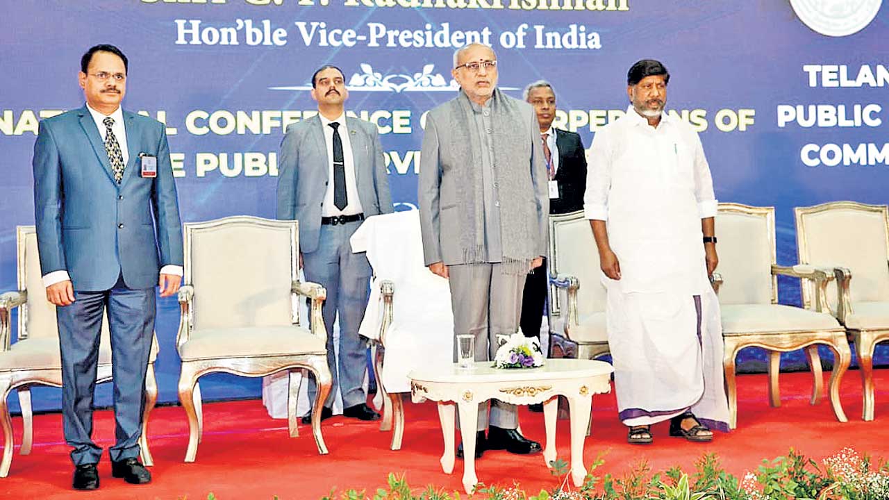 జాబ్‌ క్యాలెండర్‌ అమలు సక్సెస్‌