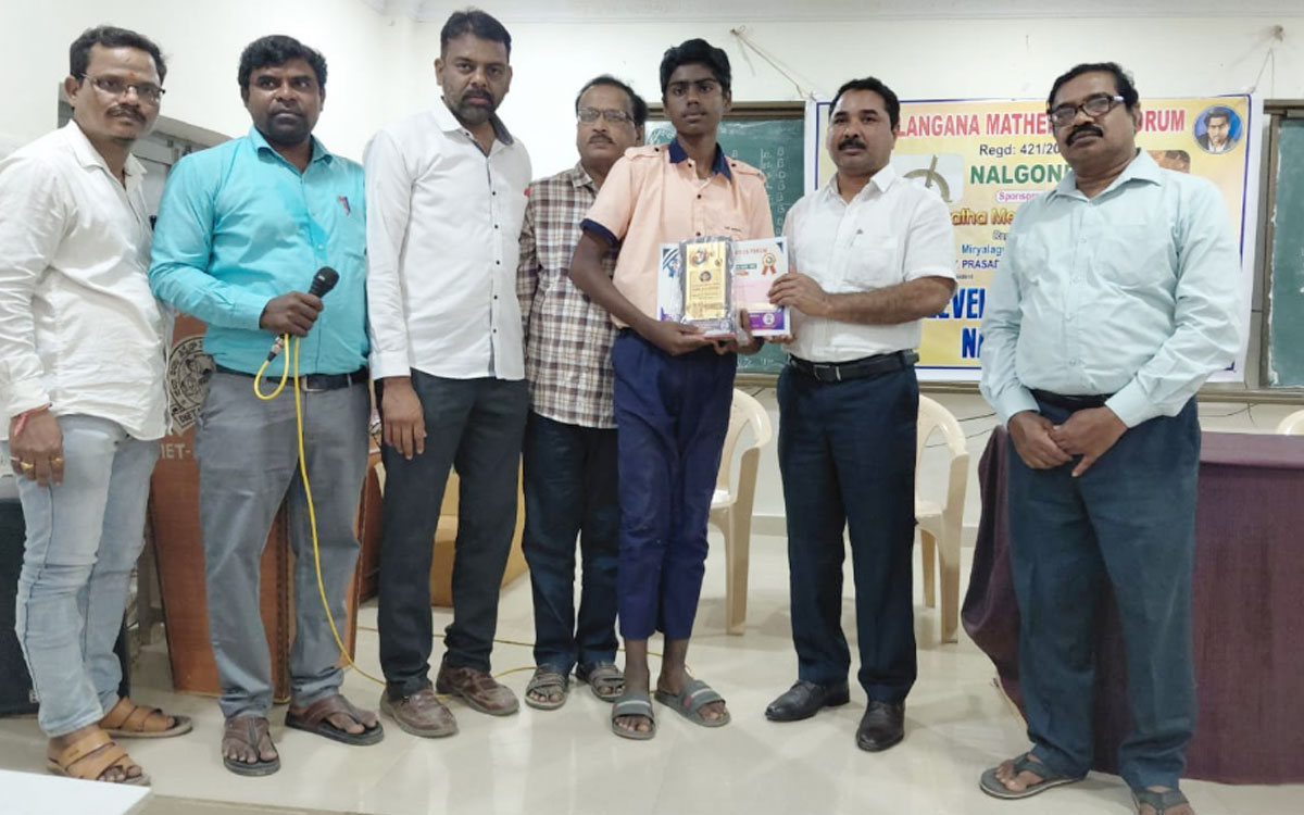 Ramagiri : సకాల శాస్త్రలకు మూలం గణితం : డీఈఓ భిక్షపతి