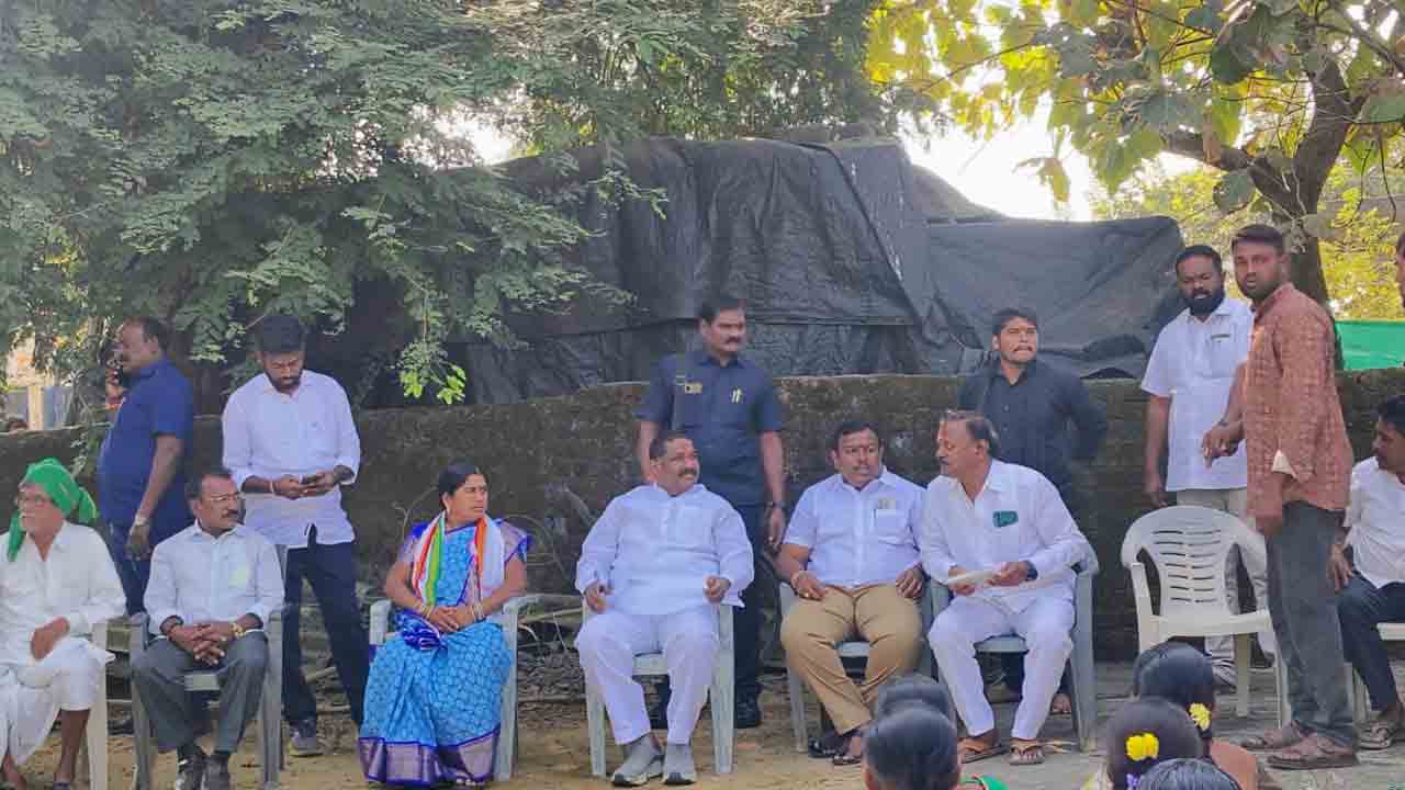 MLA Donthi Madhava Reddy | ఎన్నికల నియమావళిని ఉల్లంఘించిన ఎమ్మెల్యే దొంతి మాధవరెడ్డి