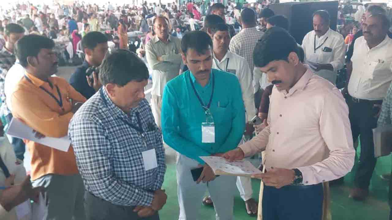 Collector Narayana Reddy | ఎన్నికలు సజావుగా నిర్వహించేందుకు సహరించాలి : కలెక్టర్‌ నారాయణరెడ్డి