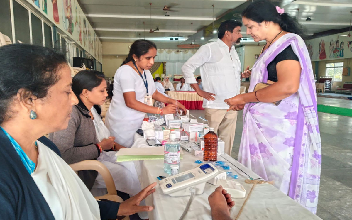 Khammam Rural : ఈఎంసీలో విప‌త్తు నిర్వ‌హ‌ణ‌పై మాక్‌ డ్రిల్.. కమిష‌న‌ర్‌, తాసీల్దార్ ప‌ర్య‌వేక్ష‌ణ‌