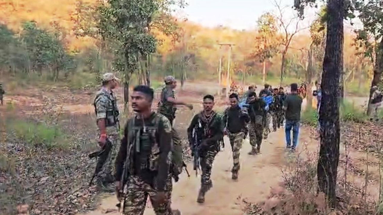 Encounter: బీజాపూర్‌లో ఎదురుకాల్పులు..