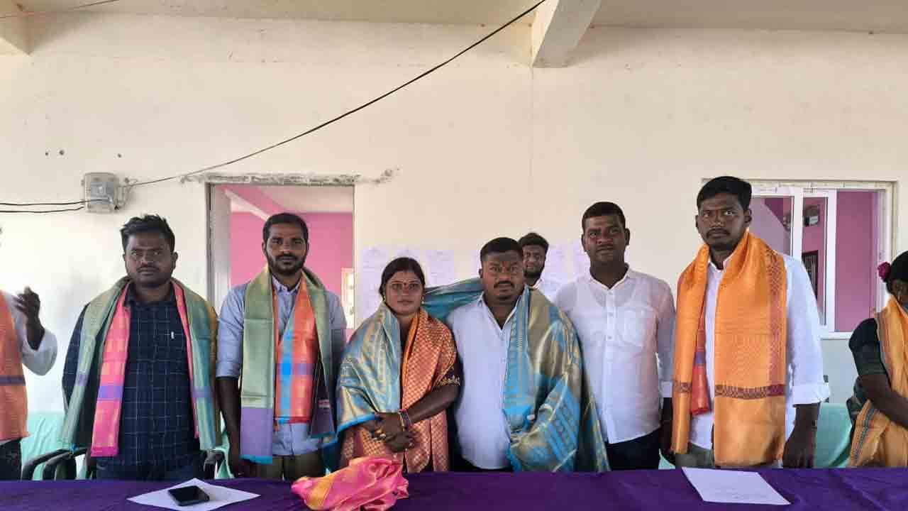 BRS | జిల్లెలలో మూడో సారి ఎగిరిన గులాబీ జెండా..!