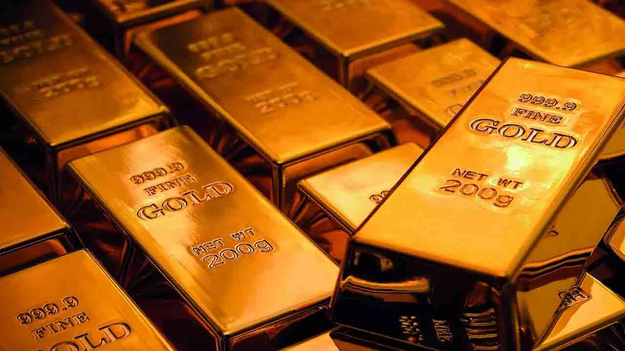 తులం 1,37,600.. ఒక్కరోజే రూ.4,000 పెరుగుదల