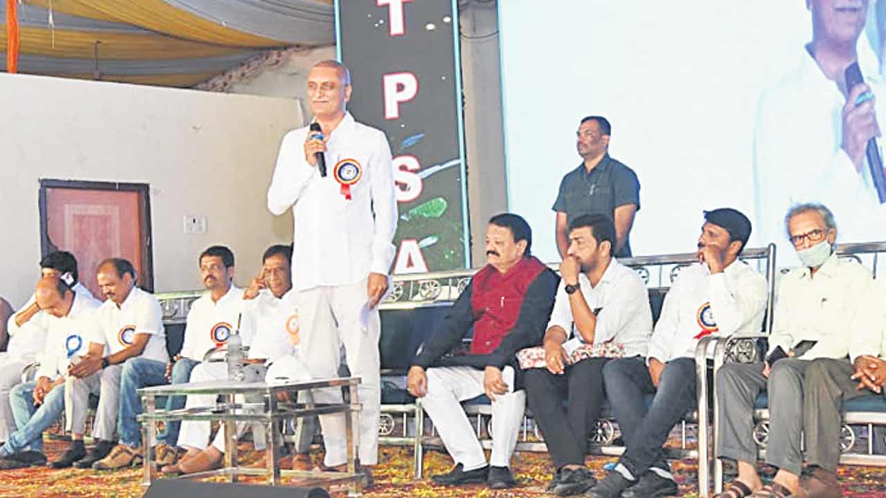 నిరంతర కృషితోనే ఉన్నత స్థానం