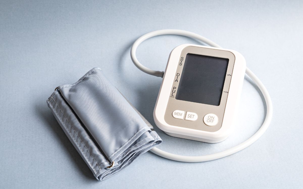 High BP | హైబీపీ స‌మ‌స్య ఉన్న‌వారు ఇలా చేస్తే.. బీపీ దెబ్బ‌కు కంట్రోల్ అవుతుంది..