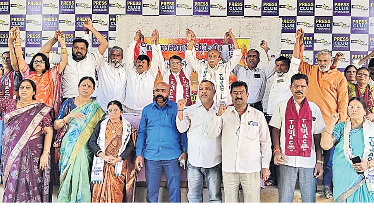 స్థానికేతరుల విగ్రహ ప్రతిష్ఠాపనను అడ్డుకుంటాం