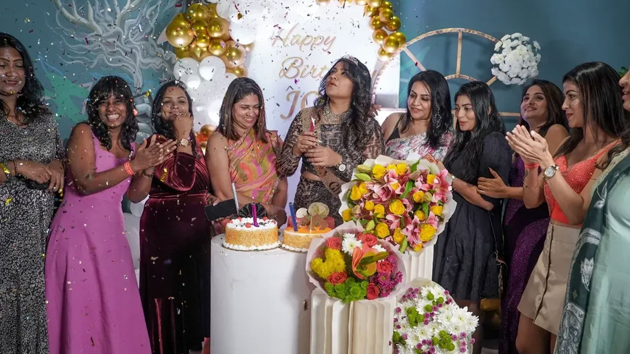 Jyothi Labala | ఒకప్పుడు టాలీవుడ్‌లో హిట్ క్యారెక్టర్ ఆర్టిస్ట్… బర్త్ డే సెలబ్రేషన్స్ ఓ రేంజ్‌లోనే..