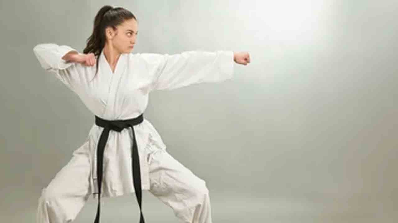 Free karate training | మహిళలకు ఉచిత కరాటే శిక్షణ : మాస్టర్‌ జీఎస్‌ గోపాల్‌రెడ్డి