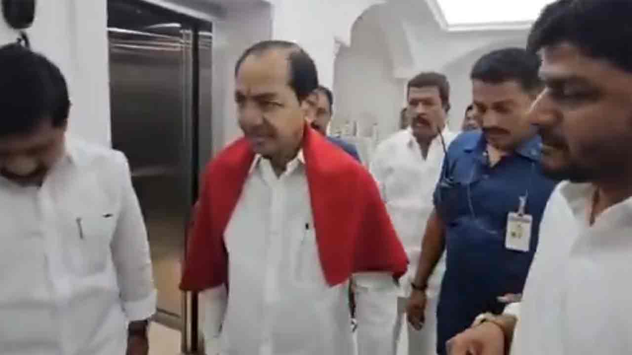 KCR | అసెంబ్లీకి బయల్దేరిన కేసీఆర్