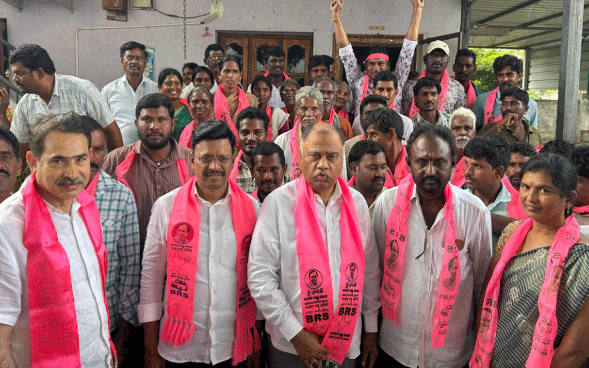 Khammam Rural : ఖ‌మ్మం రూరల్ కాంగ్రెస్‌కు బిగ్ షాక్