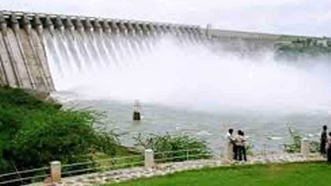 తెలంగాణ ప్రాజెక్టులకు అనుమతులు ఇవ్వొద్దు.. కేంద్ర జల్‌శక్తి శాఖకు ఏపీ సర్కార్‌ లేఖ